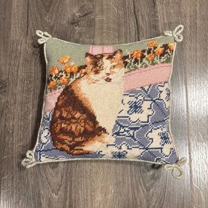 Katha Diddle Home Collection Needlepoint Cat Pillow 10”x10”  100% Wool Face